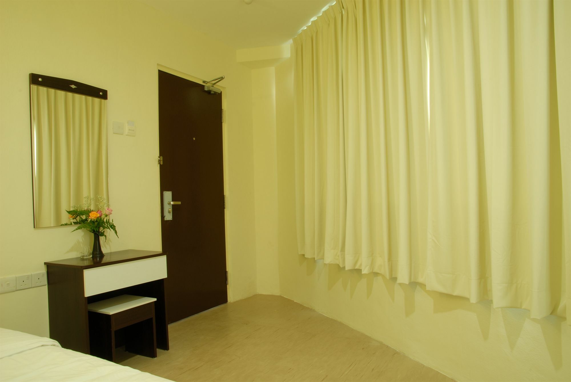 Live Com Hotel Johor Bahru Extérieur photo